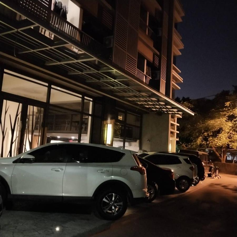 In Fengchia Hotel Taichung Exterior photo